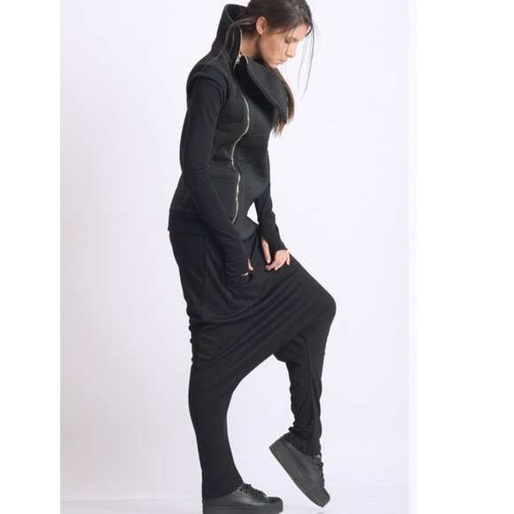 Warm Sleeveless Black Double Zipper Vest - Picture 4 of 8